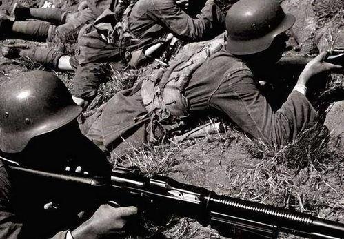 邱清泉照片,英勇抗战的传奇将领